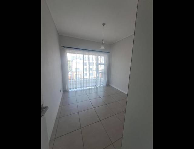 2 BEDROOM APARTMENT FOR SALE IN LINBRO PARK